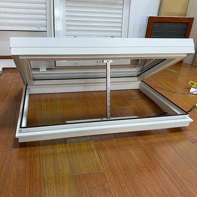 Lumière de fenêtre de toit en aluminium électrique pour l'esthétique blanche