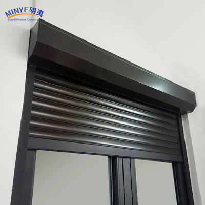 110V/220V/230V/380V Moteur de style moderne Fermeture automatique à rouleaux Porte de garage en aluminium