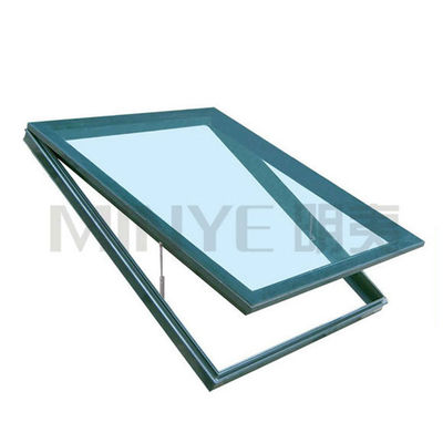 Lumière de toit en aluminium à ouverture ventilée avec style swing ouvert et écran en fibre de verre