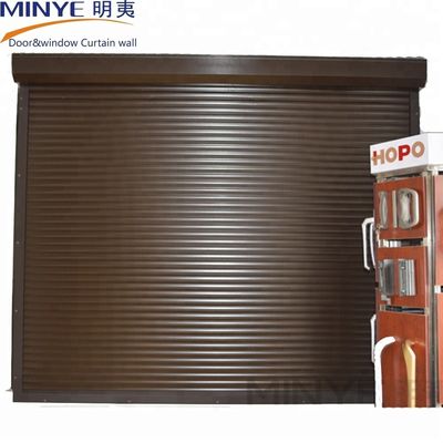 Industrie hôtelière Porte de garage électrique à profil d'aluminium avec méthode d'ouverture par traction en roulement