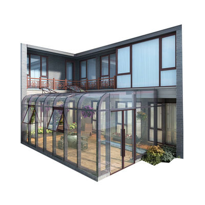 Chambre de jardinage d'hiver avec double verre et triangle de teint