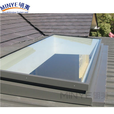 L'ombre de fenêtre suspendue ouverte en poudre enduite d'aluminium