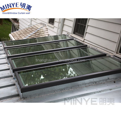 Finition lisse du toit du balcon fenêtre de toit pour le profil en alliage d'aluminium de style moderne