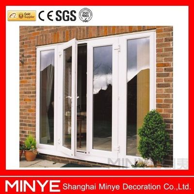 Bonne étanchéité à l'air et à l'eau PVC/UPVC Casement vitré Porte principale avec grille