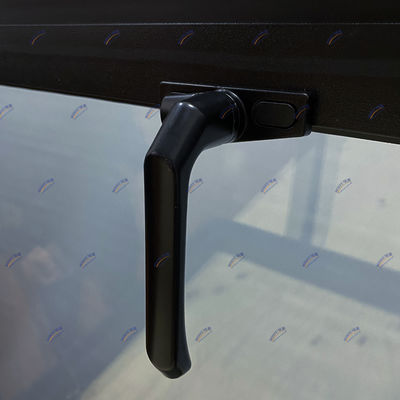 Un réverbère en aluminium de design moderne avec une bonne résistance à la corrosion et un produit personnalisé