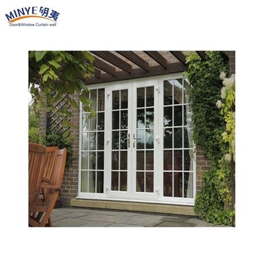 Porte d'entrée en PVC et en UPVC en bois naturel