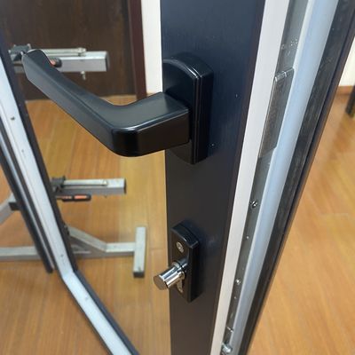 Portes à carreaux en PVC en verre laminé à haute durabilité pour l'extérieur et l'intérieur