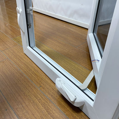 Rameau en plastique double fenêtre vitrée fenêtre en PVC pour le marché résidentiel de l'Amérique
