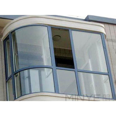 Conception de fenêtre d'angle de balcon en aluminium avec ouverture horizontale et cadre en verre trempé