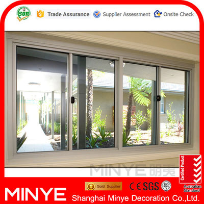 Style de design postmoderne Fenêtres en verre à l'ombre du soleil avec profilé d'aluminium standard 6063-T5