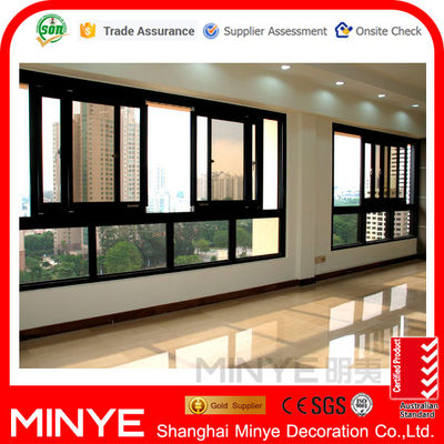 Style de design postmoderne Fenêtres en verre à l'ombre du soleil avec profilé d'aluminium standard 6063-T5
