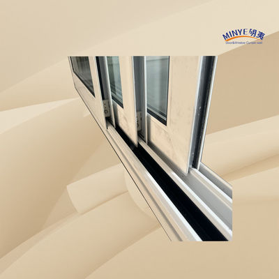 Porte coulissante en UPVC de design moderne avec une haute résistance et un matériau respectueux de l'environnement