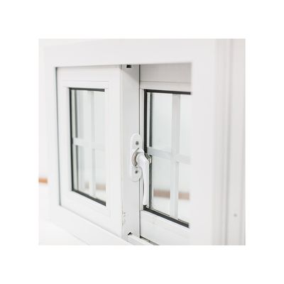 fenêtre coulissante en PVC bien scellée avec double verre trempé et protection contre les ouragans