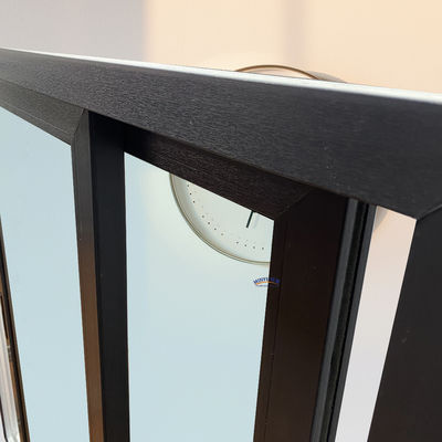 Fenêtre coulissante en UPVC respectueuse de l'environnement pour une haute résistance et un design de cuisine moderne