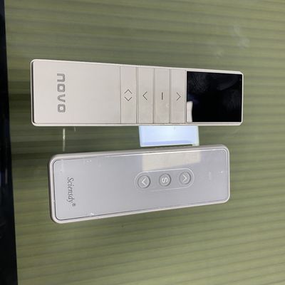 Fenêtre en aluminium de conception postmoderne avec une épaisseur de 1,4-2,0 mm