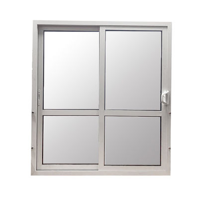 Des portes en verre et en aluminium modernes et fonctionnelles pour les maisons doivent avoir une entrée avant