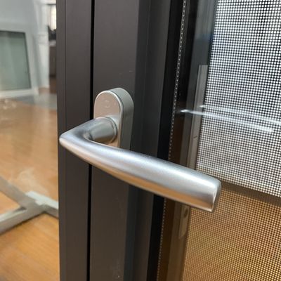 Fenêtres de maison en triple vitrage avec design moderne et fenêtre française en aluminium