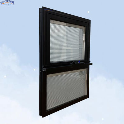 Moderne de luxe à l' épreuve de la pluie cadre en aluminium balancer auvents vitraux à double vitrage