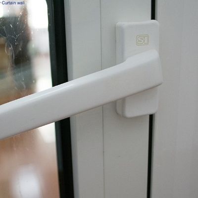 Fenêtres pliantes pour une meilleure ventilation et un éclairage naturel