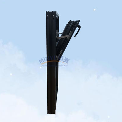 La fenêtre inclinée de style swing open est le choix idéal pour une meilleure ventilation et une meilleure esthétique