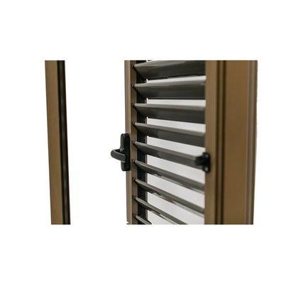 Taille personnalisée Fermeture de porte en verre en aluminium à manœuvre manuelle en couleur personnalisée