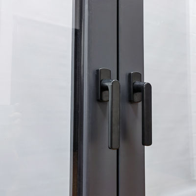 fenêtre en alliage d'aluminium de style européen à rupture thermique avec double verre trempé