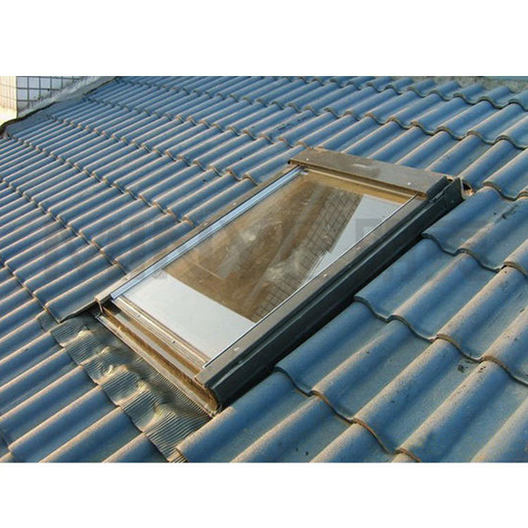 3.0mm CE Aluminium revêtement Profil en bois Modern double vitrage rétroviseur pour appartement