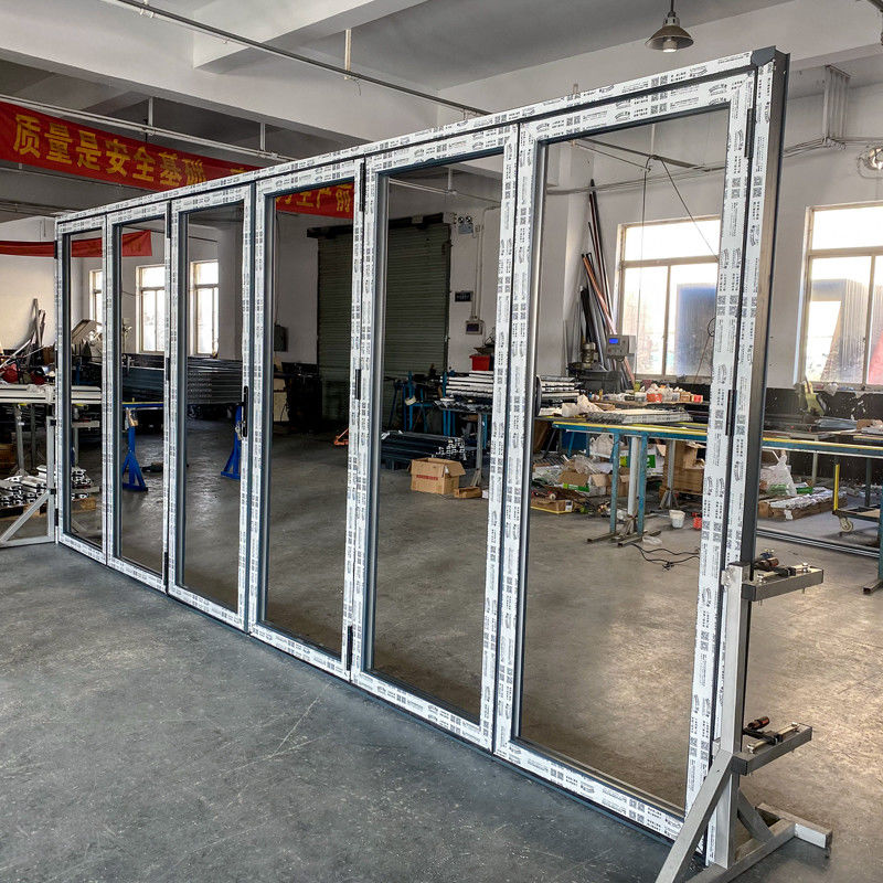 Matériel insonorisé Intérieur Bi-pliable double vitrage verre d'aluminium rupture thermique Bifold Patio portes pliantes