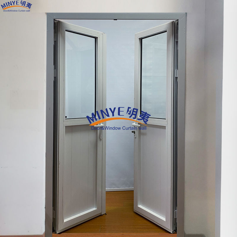 Porte d'atelier style 2023 porte à carreaux avec promotion de matériel chinois