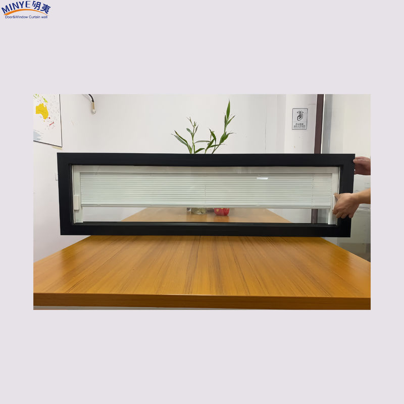 Réseau d'écran en fibre de verre étanche au vent Rideaux à ouverture horizontale intégrés Rideaux en alliage d'aluminium Fenêtre fixe pour commerciaux
